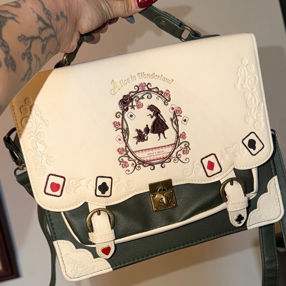 Alice in Wonderland Embroidered Satchel - White and Green